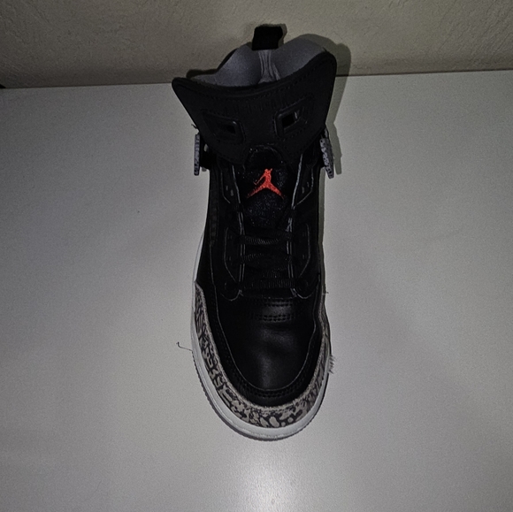 Jordan Spizike size 4.5 - Picture 5 of 15